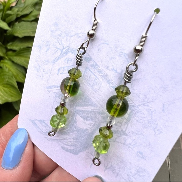 Chic Lime Green Beaded Earrings - Picture 1 of 4